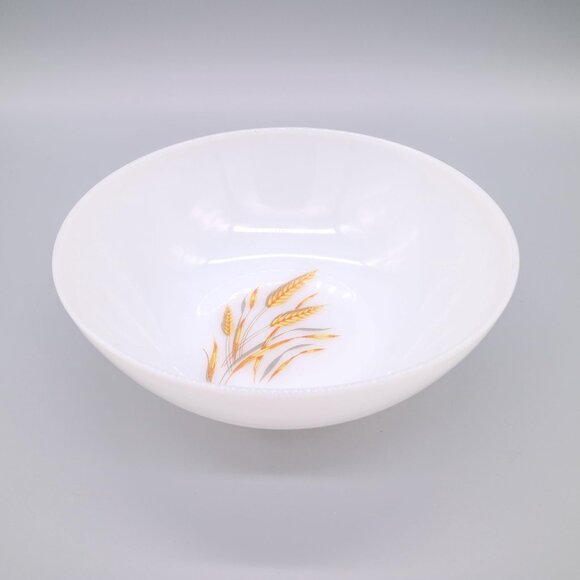 Anchor Hocking Fire King Vintage Golden Wheat Milk Glass 8" Serving Bowl - Picture 4 of 5